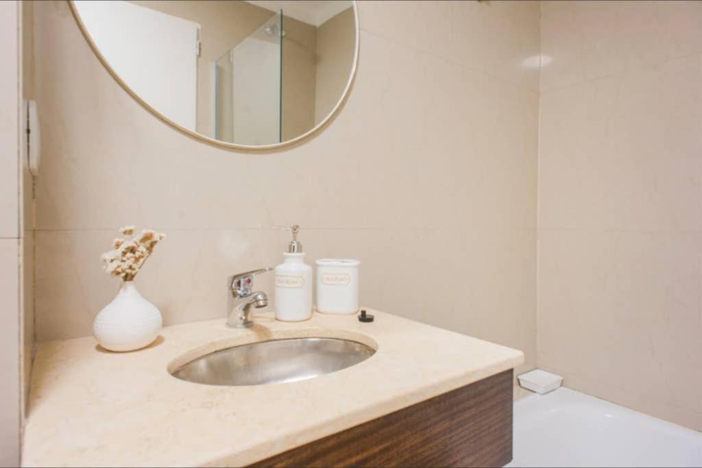 부에노스아이레스 Luminosos Loft En Recoleta 2 Cuadras Del Subte 아파트 외부 사진